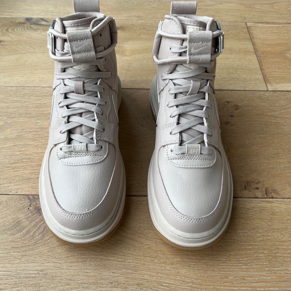 Women’s Airforce 1 High Utility 2.0 (Artic Pink Gum)